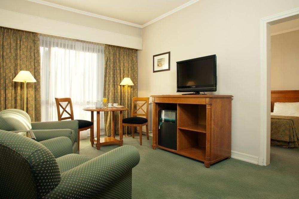 Austral Express Hotel Comodoro Rivadavia Bagian luar foto